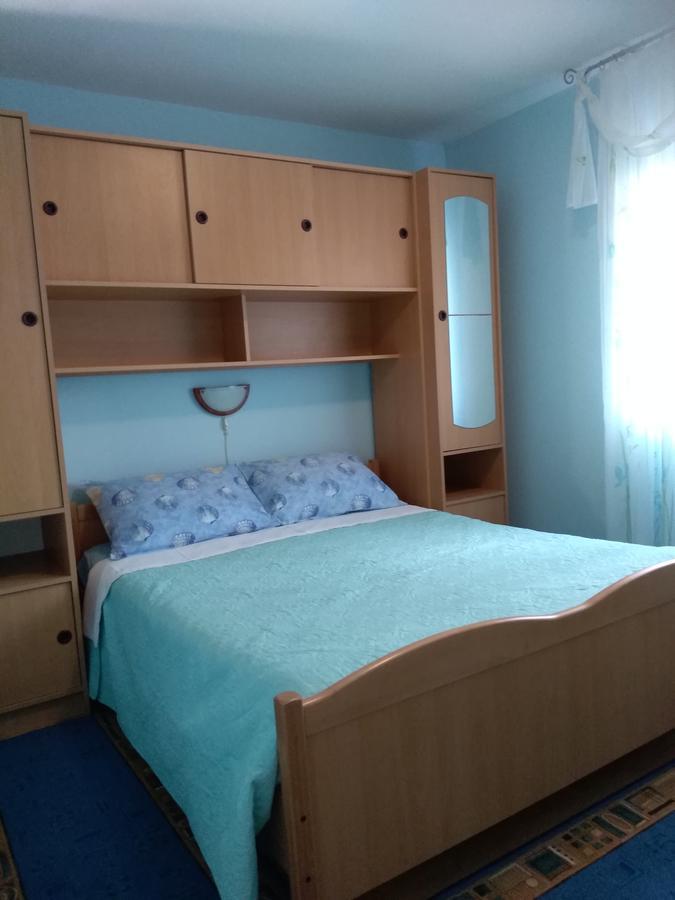 Apartments Anic Novigrad Istria Buitenkant foto